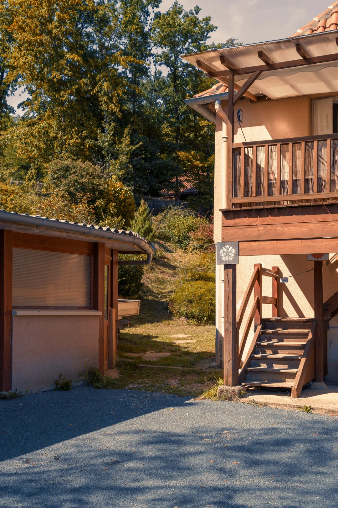 The Unique Architecture of the Zen Buddhist Monastery Kanshoji in Dordogne — view 27