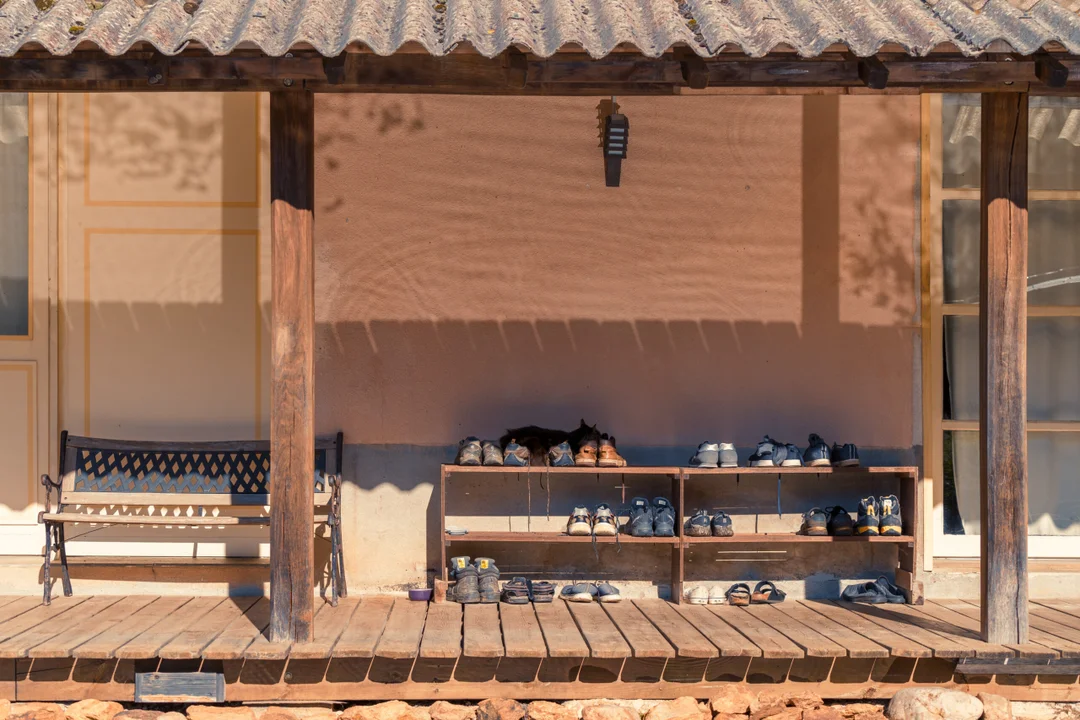 The Unique Architecture of the Zen Buddhist Monastery Kanshoji in Dordogne — view 14