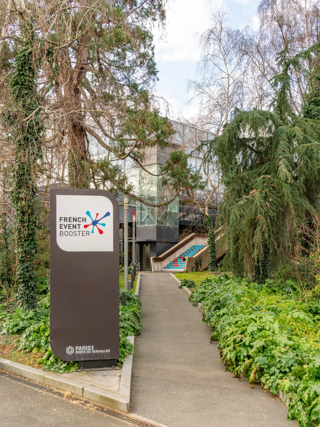 Reputation Squad and Viparis: Real Estate Photography of Paris Expo / Porte de Versailles — view 41