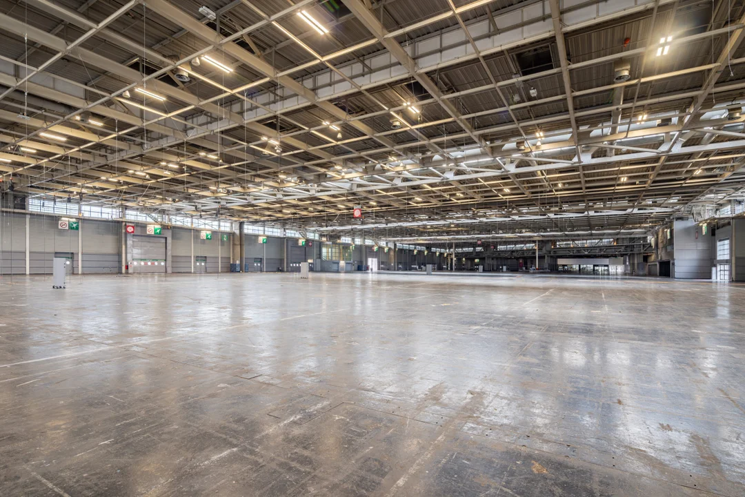 Reputation Squad and Viparis: Real Estate Photography of Paris Expo / Porte de Versailles — view 9