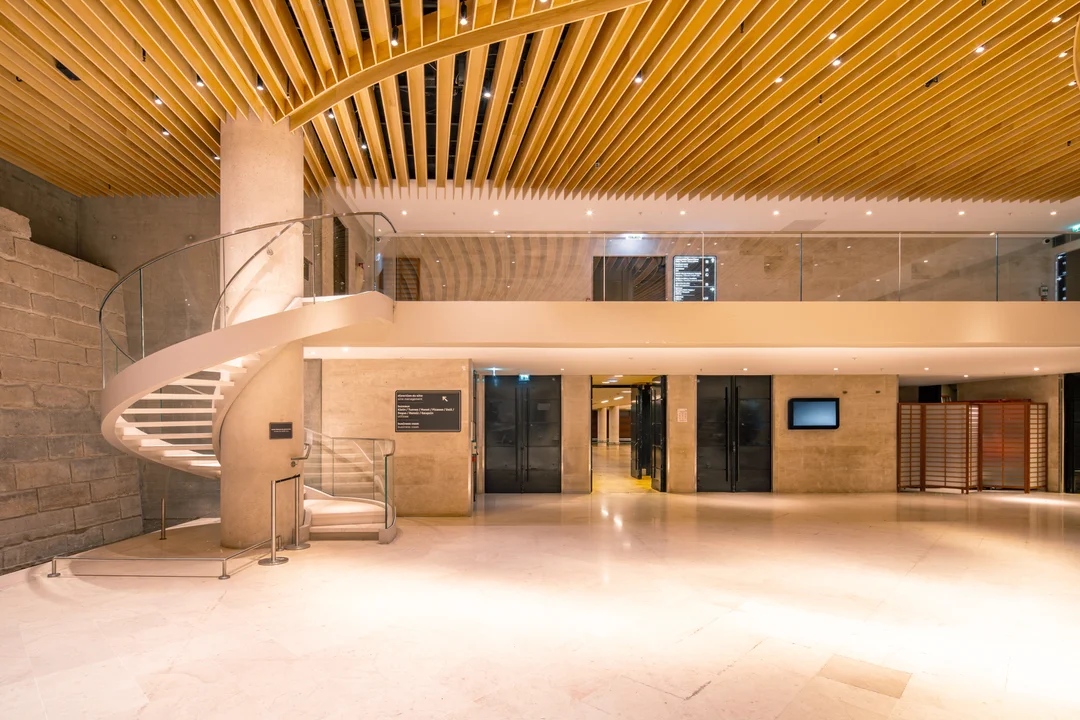 Case Study: VIPARIS - Strategic Enhancement of a Portfolio of Major Event Assets — vue 4