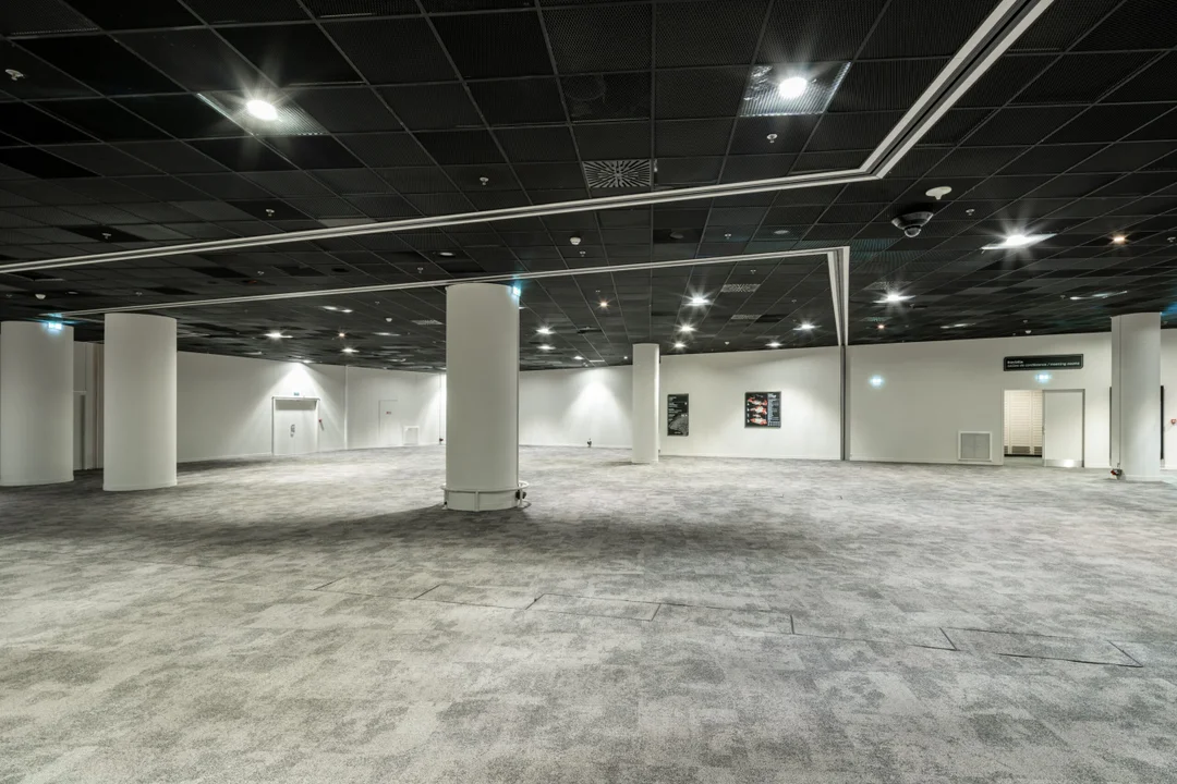 Viparis, François Schuiten, Nicolas Adam: Real Estate Photography of CNIT Forest 2024 — view 27
