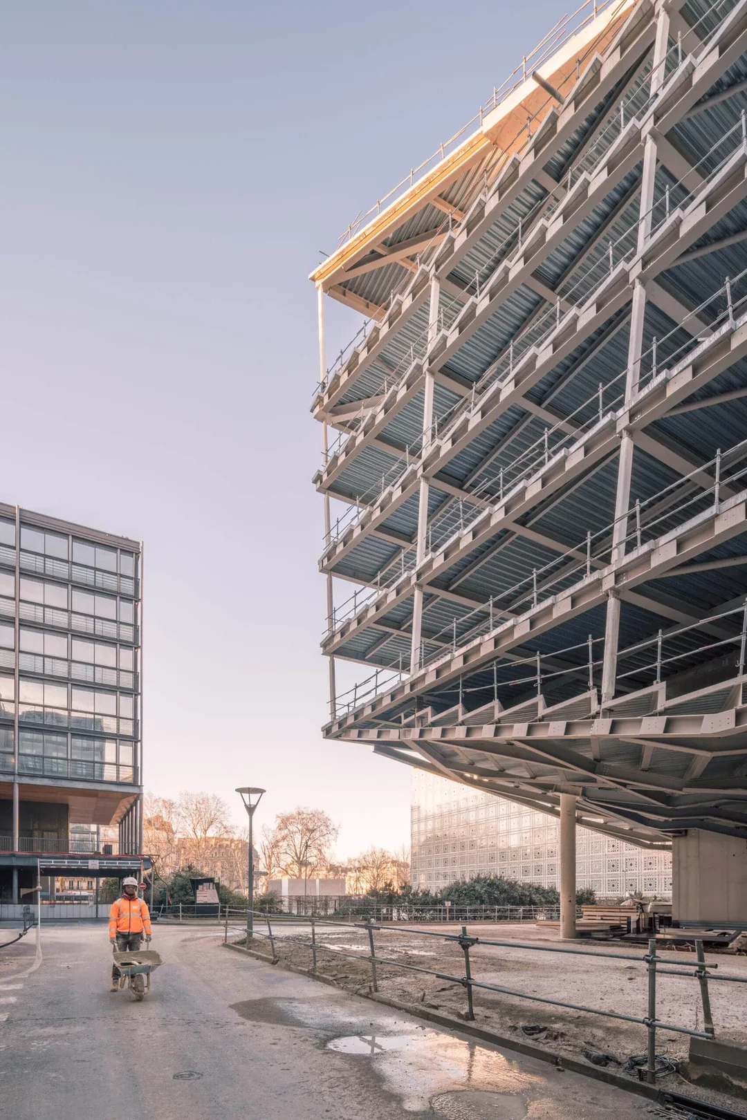 Cité de l'Innovation: A New Silhouette for the Jussieu Campus — view 6