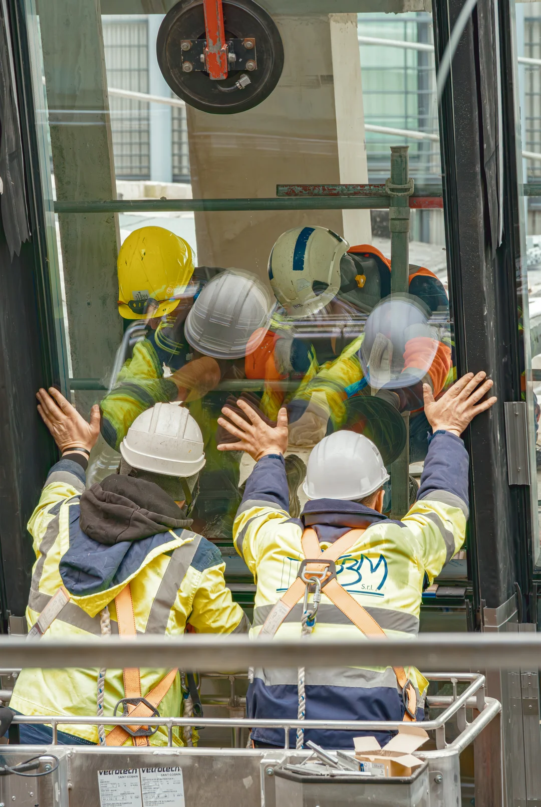 Cité de l'Innovation at Jussieu: the Glass Façade Revealed — view 3