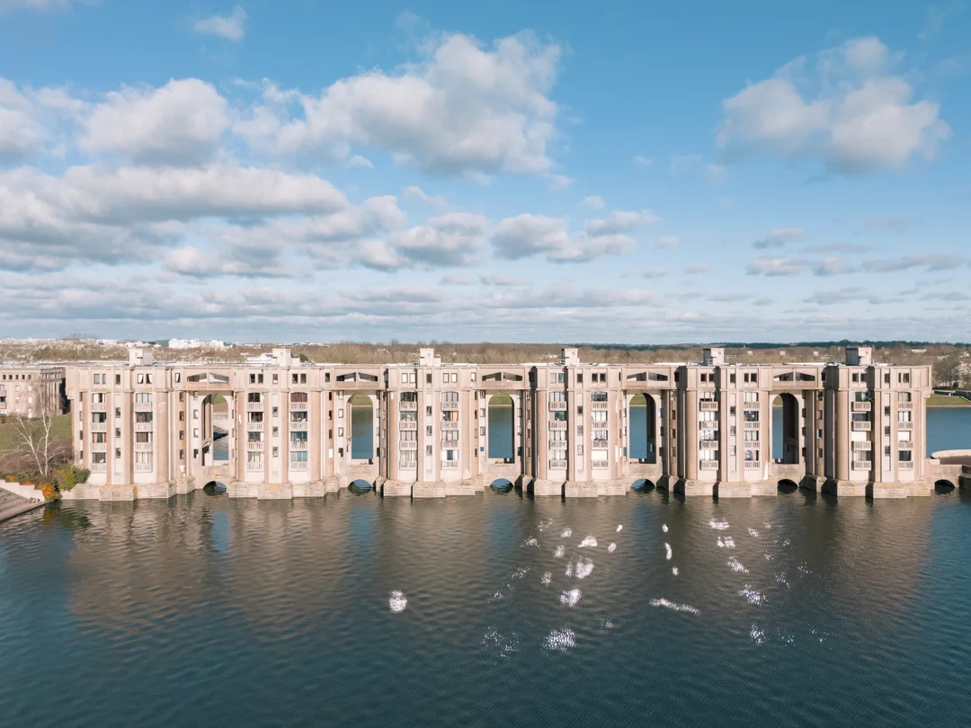Drone Photographer for Architecture, Hospitality and Real Estate – A precise aerial perspective to showcase your projects, strengthen your image and reveal their real context. — vue 7
