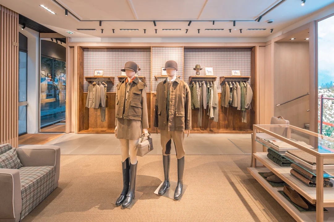 Loro Piana – Avenue Montaigne Boutique, Paris — view 10
