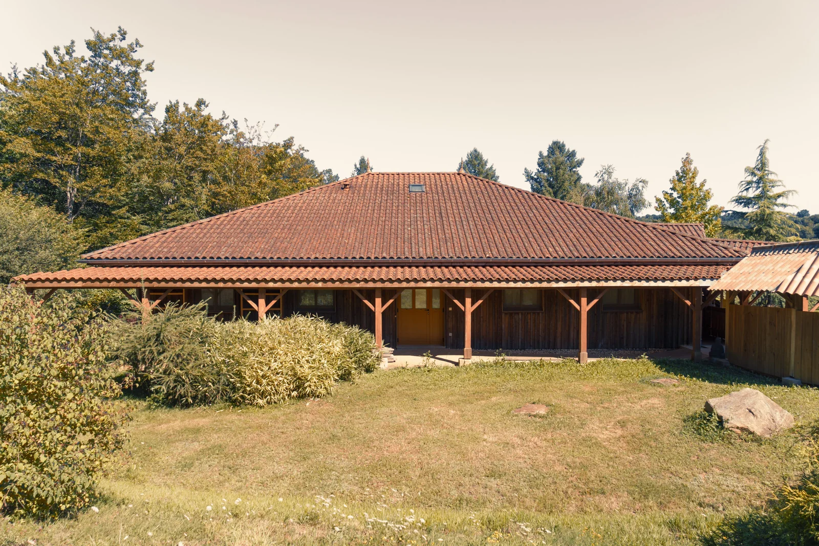 Kanshoji Zen Buddhist Monastery - Photograph by Pierre CHATEL-INNOCENTI
