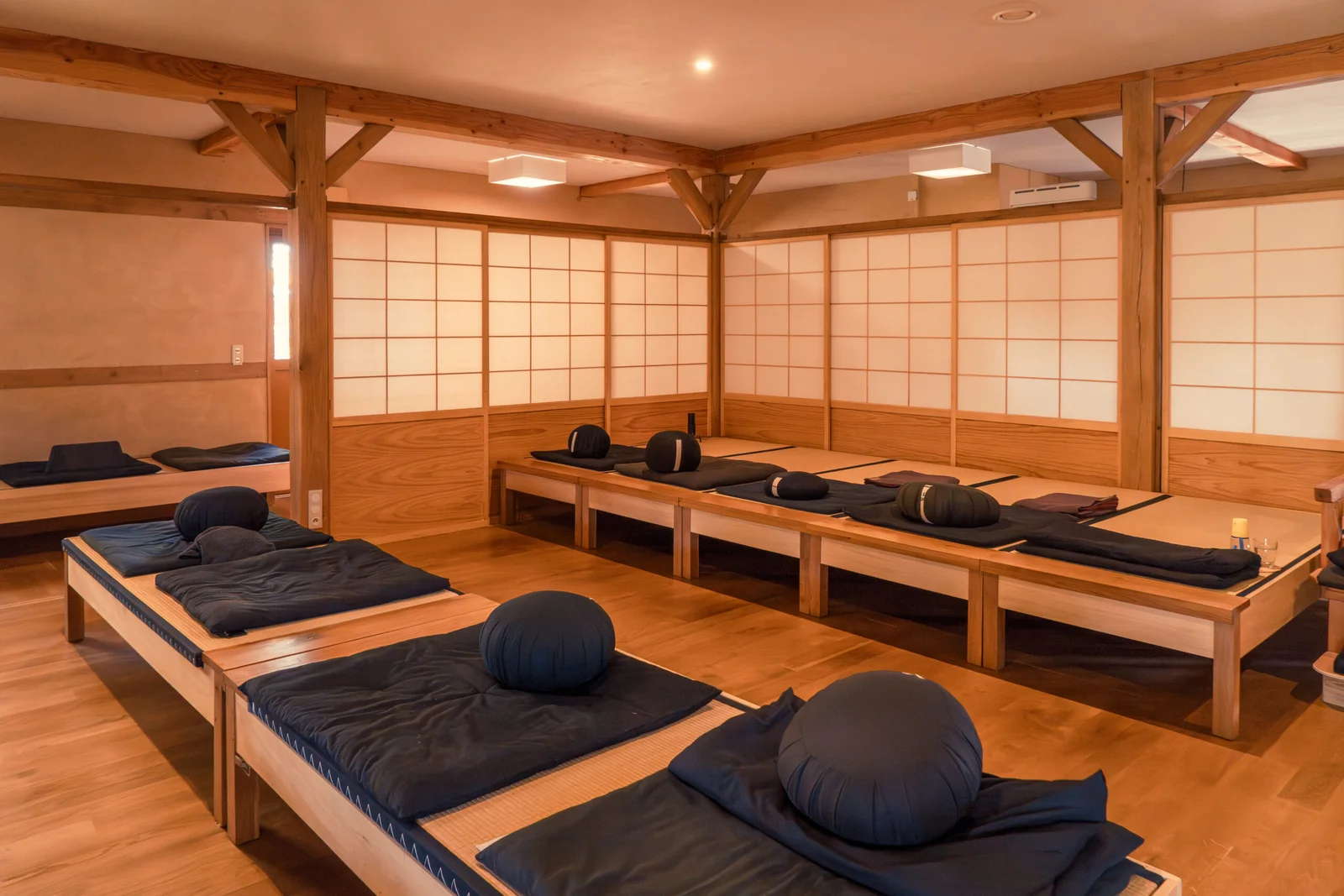 The Unique Architecture of the Zen Buddhist Monastery Kanshoji in Dordogne — view 43