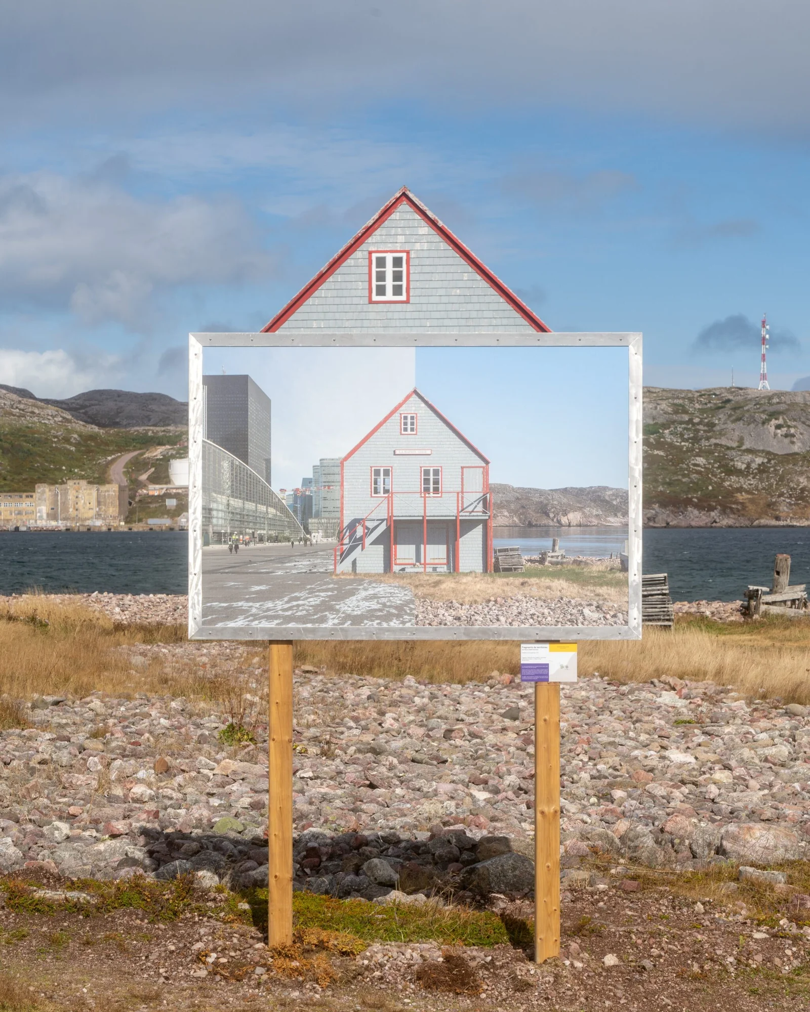 Installation of « Fragments de territoires » in Saint-Pierre et Miquelon — photographie 1