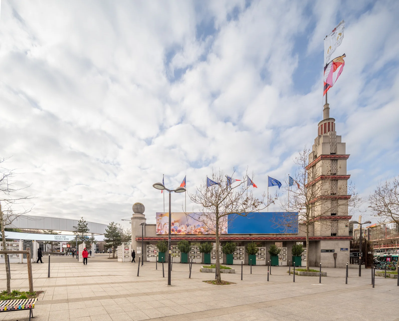 Reputation Squad and Viparis: Real Estate Photography of Paris Expo / Porte de Versailles — view 1