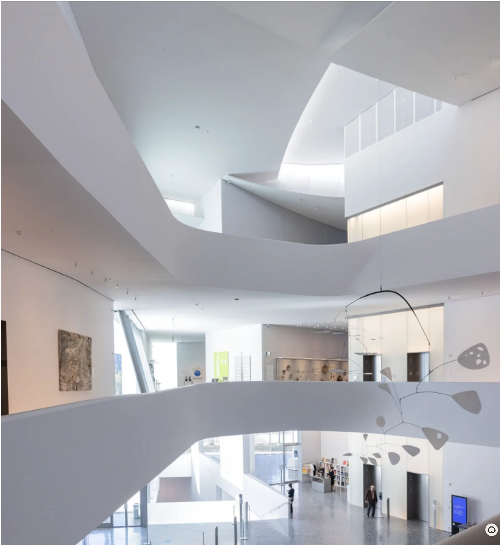 5 Famous Architectural Photographers You Need to Know — photographie 32