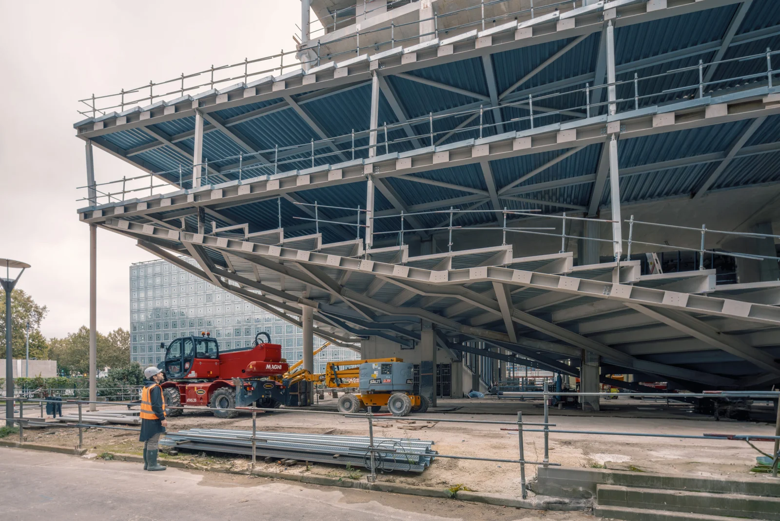 PARISPARC: A Project Designed by BIG Architects and OXO — view 1
