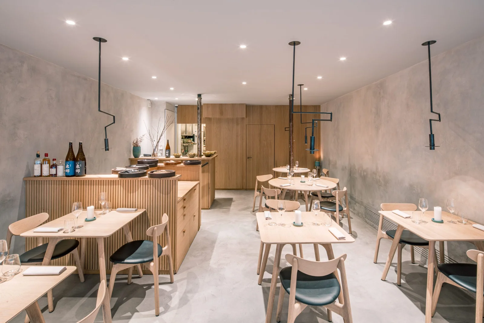 Restaurant AT