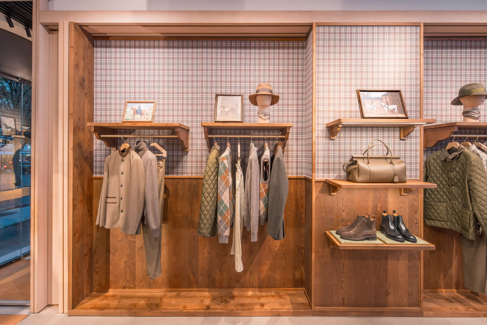Loro Piana – Avenue Montaigne Boutique, Paris — view 11
